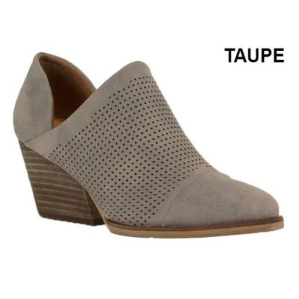 AILEEN BOOTIE